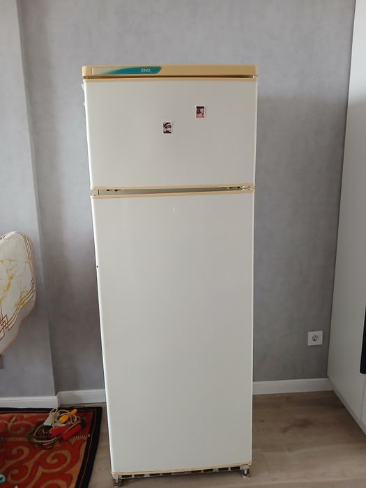 Холодильник Stinol