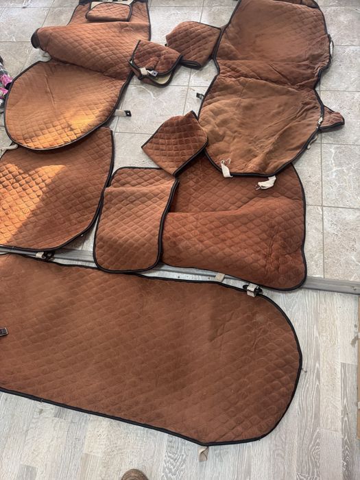 Продам чехол  в хорошем состояние