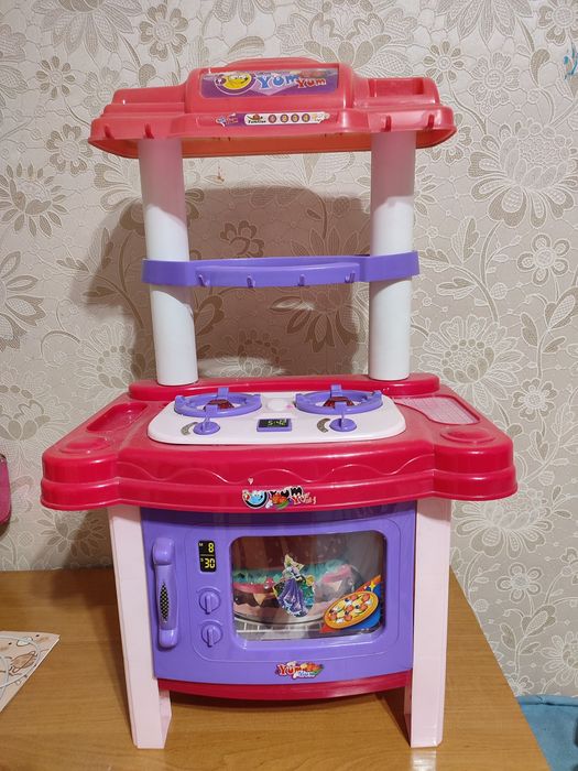 Продам кухня детская