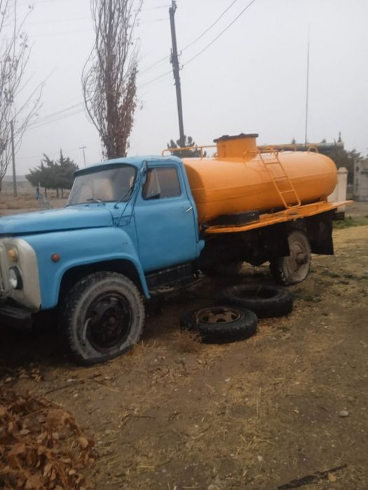 Gaz 53 sotiladi Naxadu