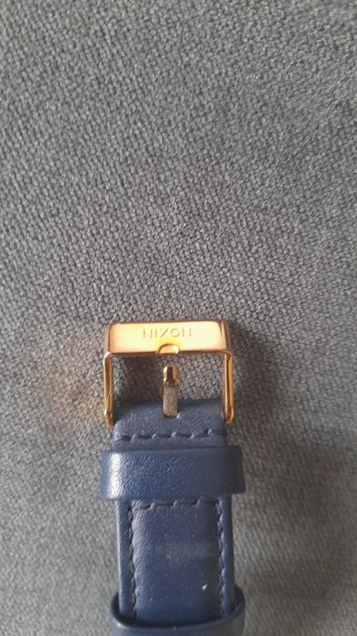 Оригинален часовник Nixon като нов дамски