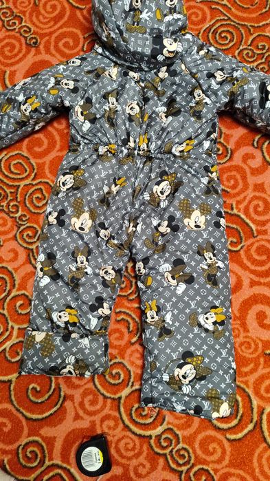 Продам комбинезон