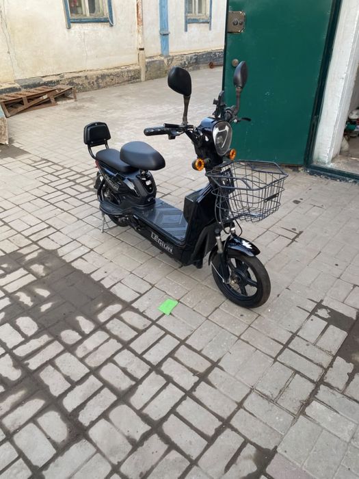 Продам электровелек, самокат