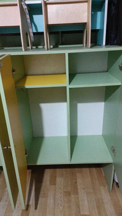 продам детский шкаф  - раздевалка
