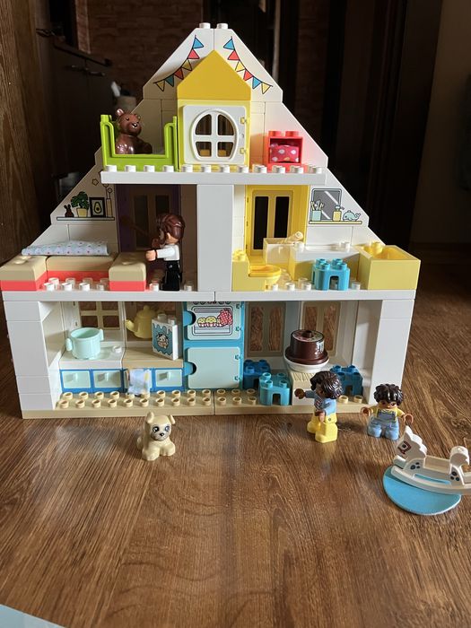 LEGO Duplo Town - Модулна къща за игри (10929)