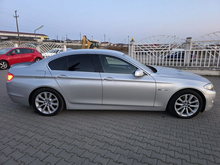 BMW 520d # F10 #  2.0 Diesel 184cp # Cutie AUTOMATA 8+1 # Navi Mare #