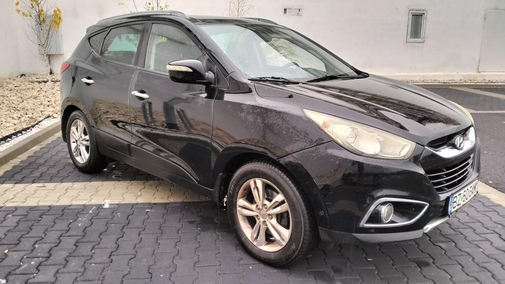 Hyundai Ix35, 4x4,panoramica,piele,incalzire scaune