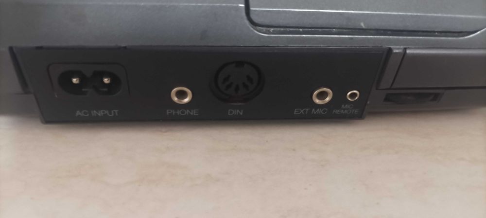 Ретро мини касетофон Watson