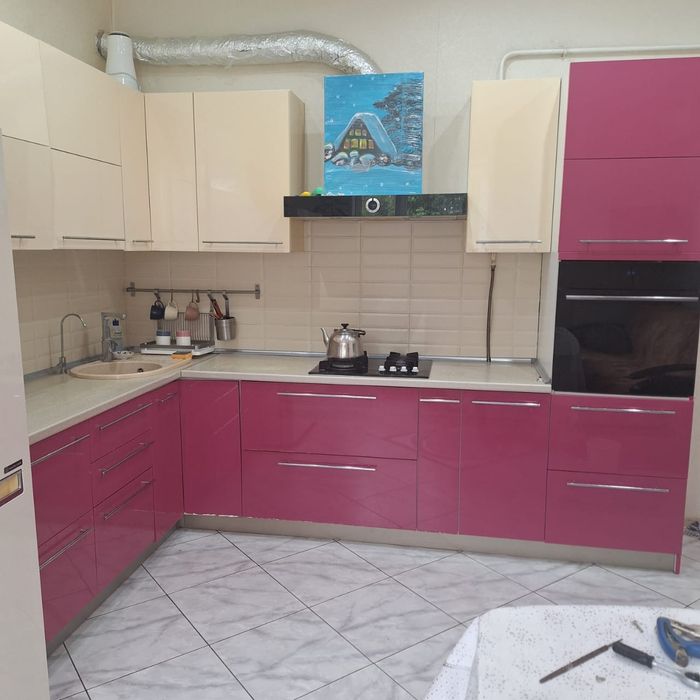 Кухня,фурнитура BLUM