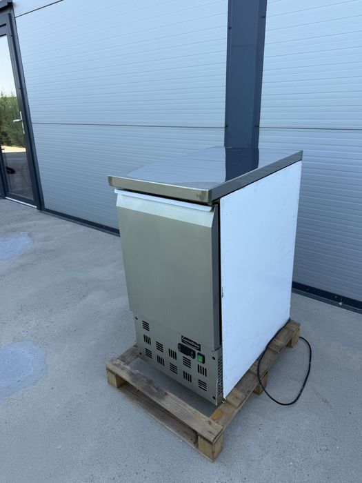 Masa rece PRO cu 1 usa - Combisteel - 1 usa - 109L - 40 x 70 x h 85 cm