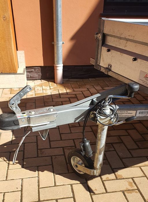 Remorcă STEMA de metal