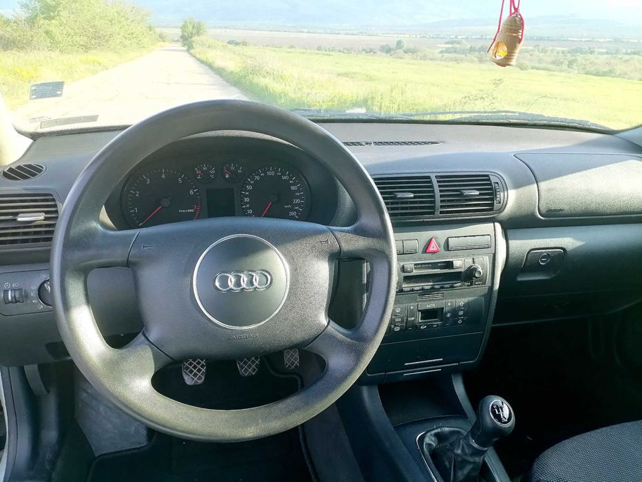 Ауди А3 1.6 FACELIFT
