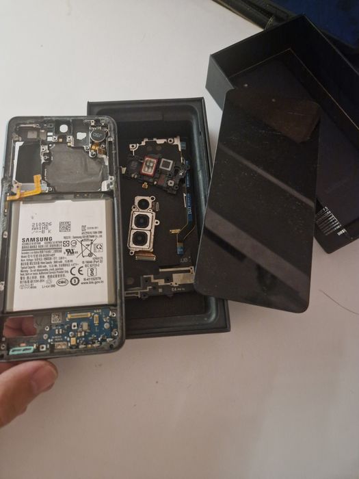 Samsung s21 5g за части