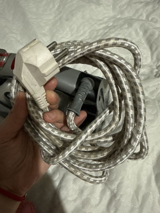 Утюг рабочий Russell Hobbs