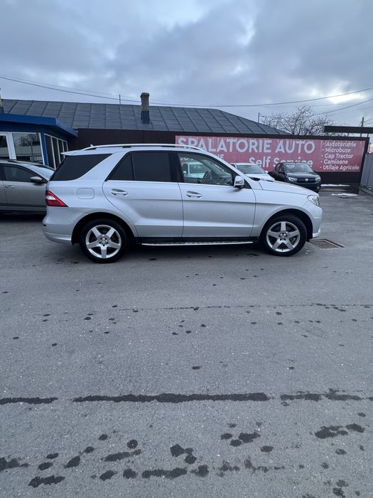 Mercedes-Benz ML W166