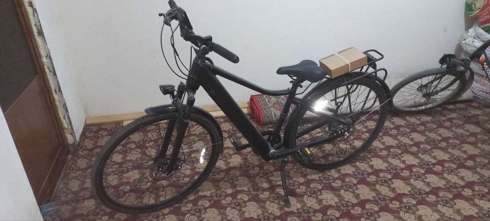 Elektr velosiped sotiladi batareya yaxshi yangi vilosiped