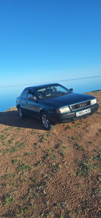 Продам Ауди 80 б4