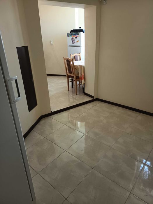 Продавам двустаен апартамент