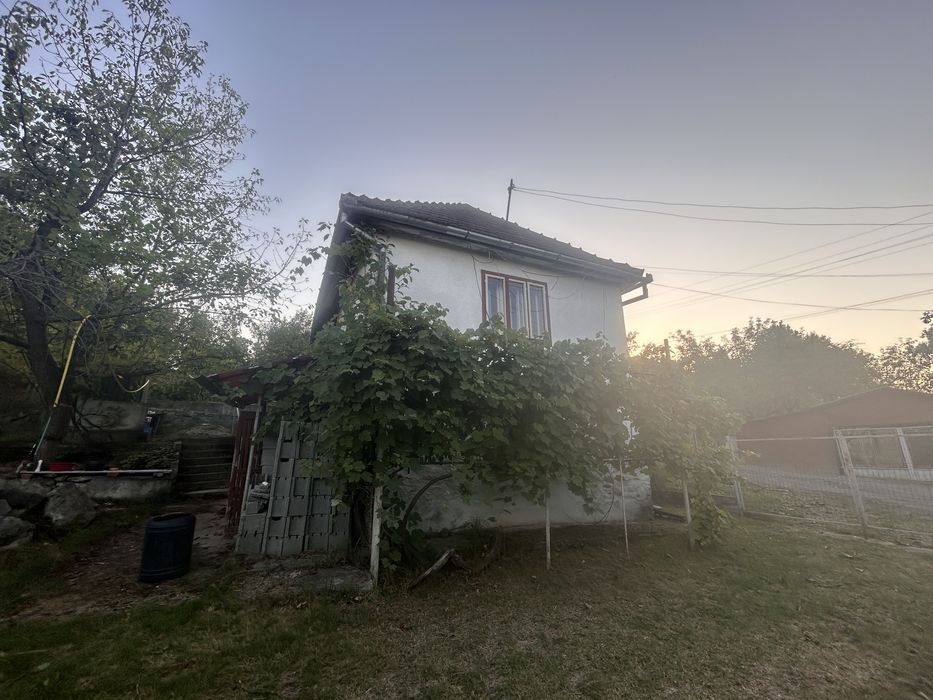 Casa din lemn de vanzare in Brad, Hunedoara