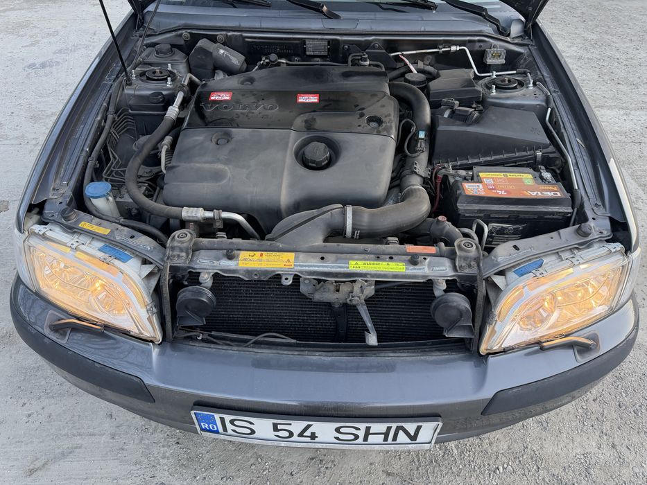 Volvo S40, 1.9 dCi, piele, incalzire scaune, clima, navi