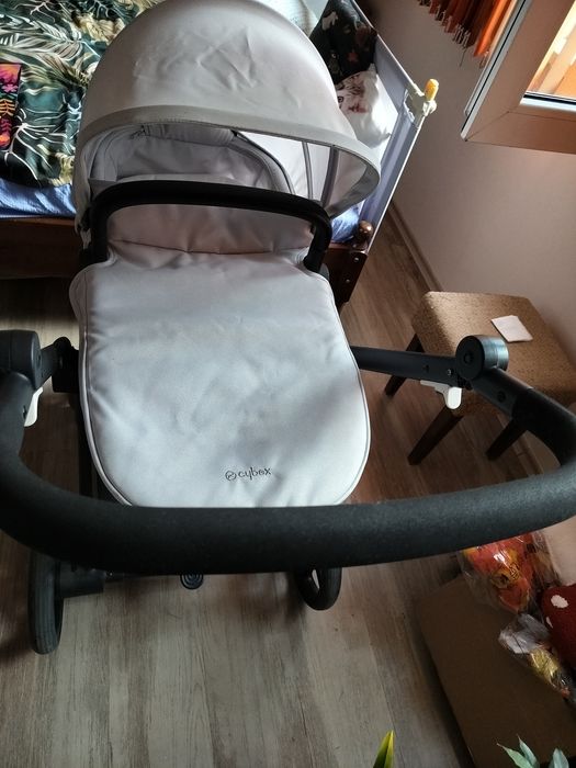 Бебешка количка Cybex EOS basic