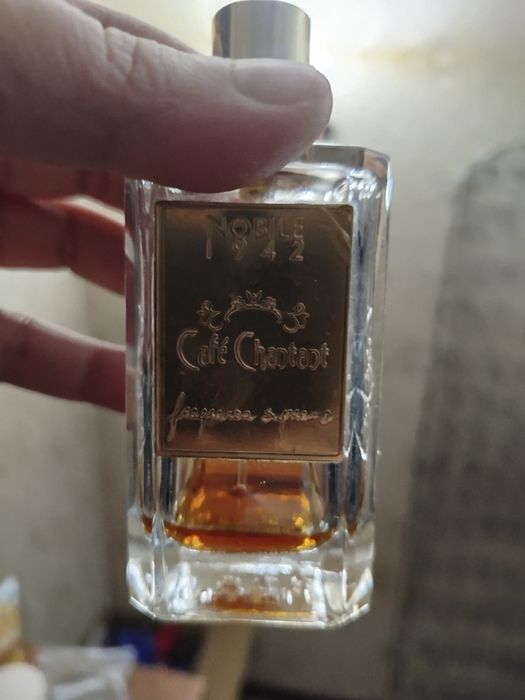 Остатки парфюма очень стойкие