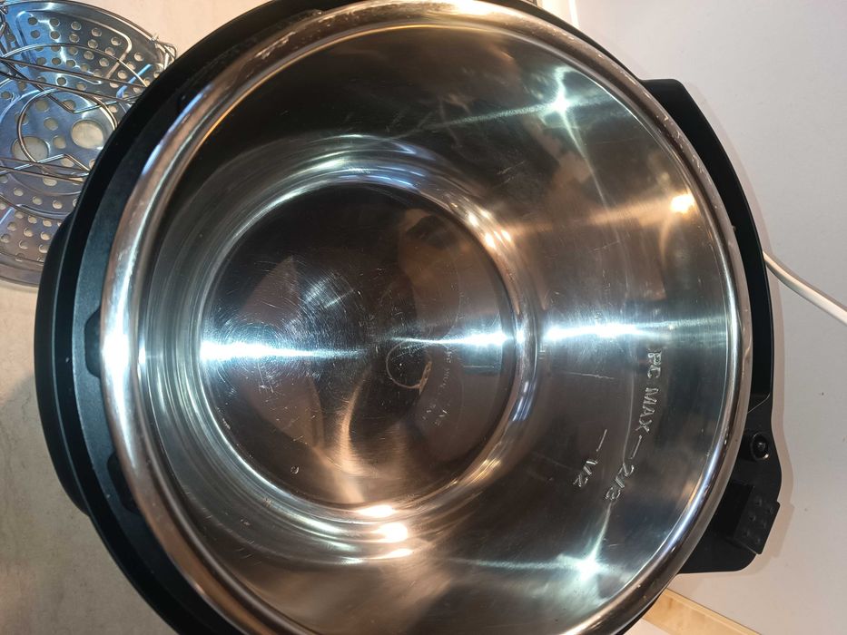 Комбиниран мултикукър с еър фрайър, Instant Pot, DUO CRISP , 8 литра