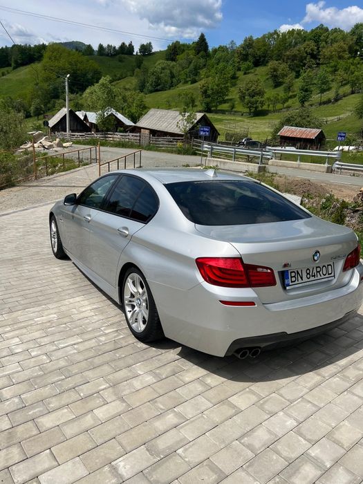 BMW 5 Series 2011 — imagine 4