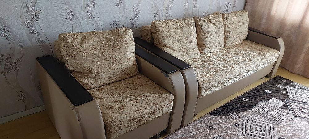 Продам диван и кресло