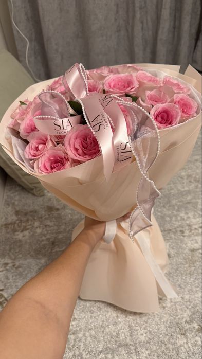 цветы 25штук розы, свежие