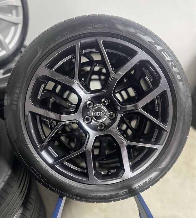 Jante Audi Q7 SQ7 R21 Originale 4M Audi Sport Pirelli 34/2024 Vara 99%
