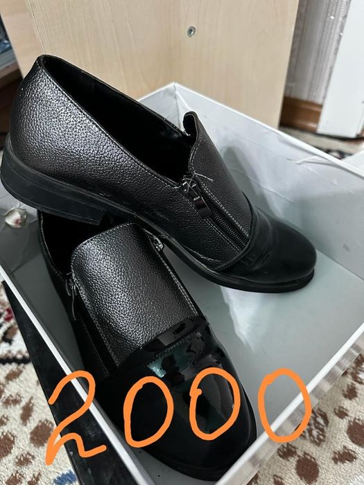 Продаётся обувь женская