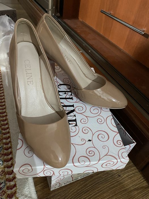 Женский туфли