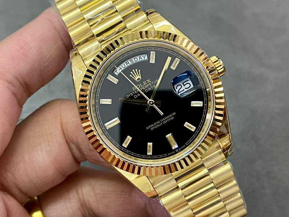rolex day-date 40mm златен/черен циферблат
