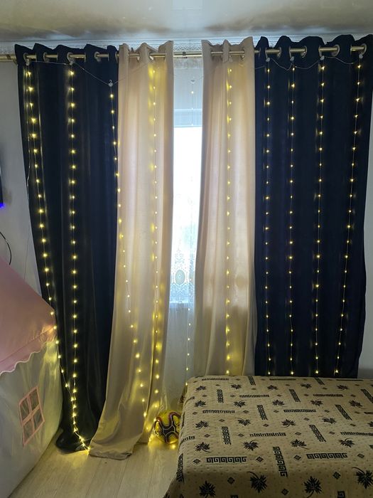 Продается шторы срочно !