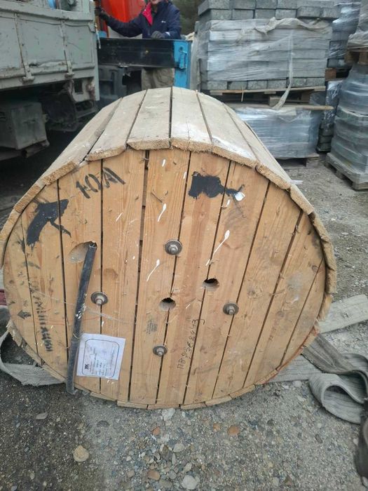 Продаются балки двутавровые 35Ш2