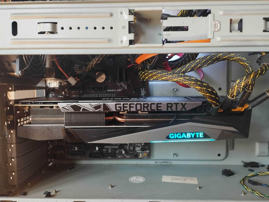 Видеокарта Geforce RTX3080 GAMING OC 10GD