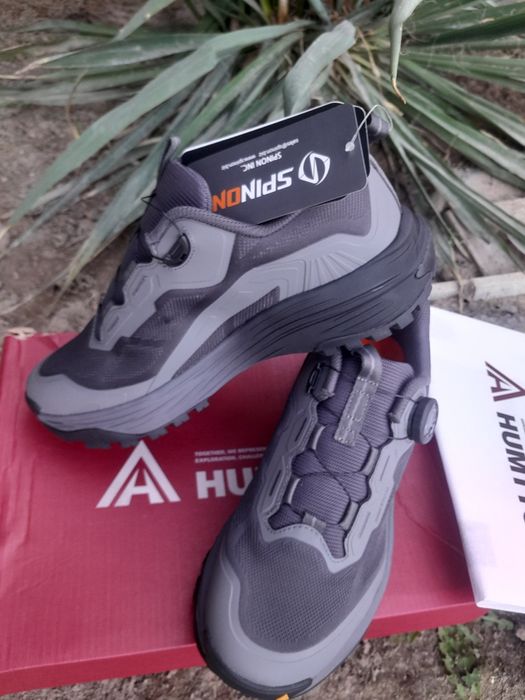 Кроссовки Humtto