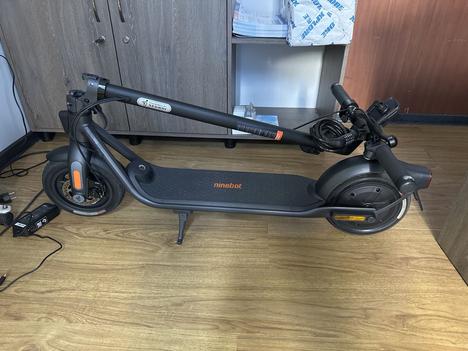 Ninebot F2 почти новый