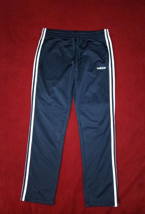 Из Америки, спортивные трико "ADIDAS ESSENTIALS 3-STRIPES TAPERED"