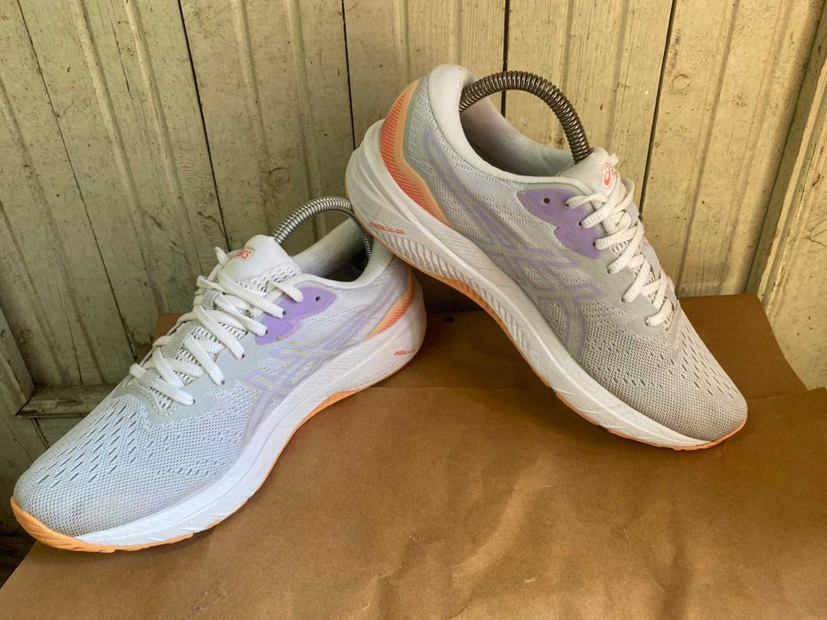 '' Asics Gt-1000 11''оригинални маратонки 42 номер