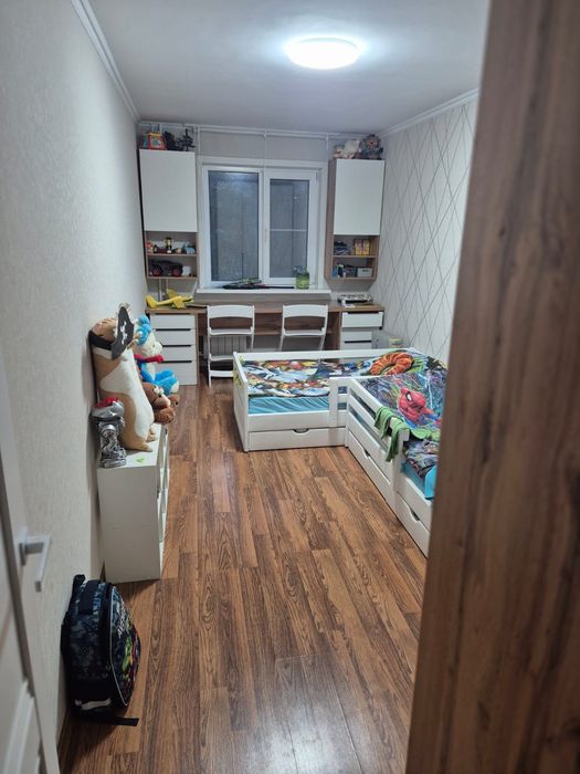 Продам 3 комн.кв в Черёмушках.