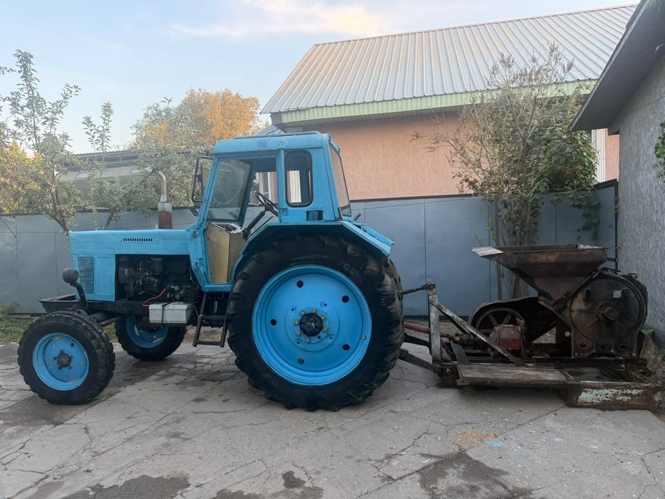 Продам трактор с дробилкой