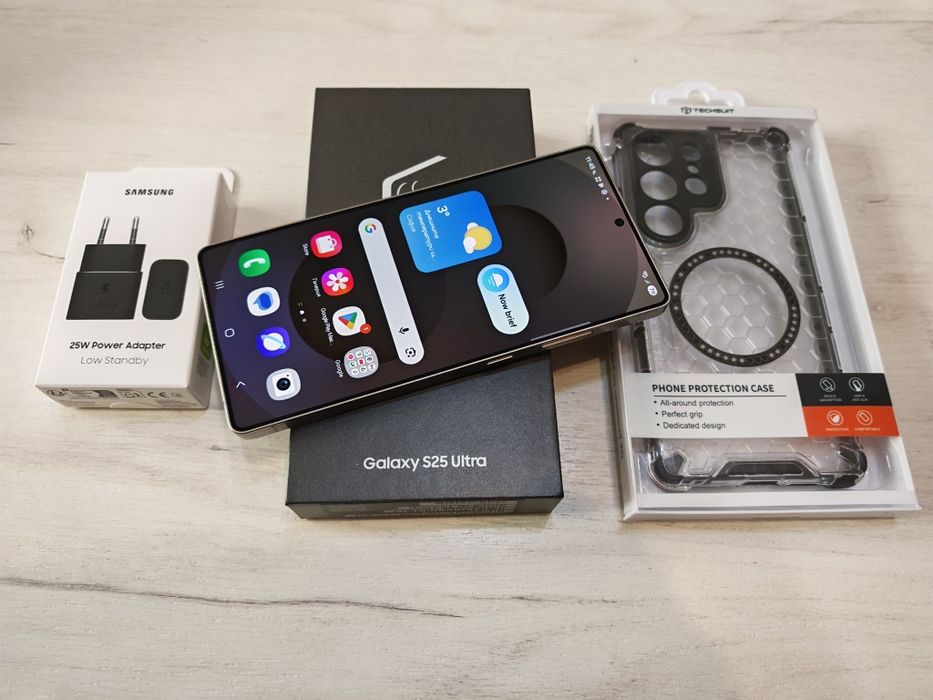 Чисто нов Samsung Galaxy S25 Ultra 512 GB Гаранция