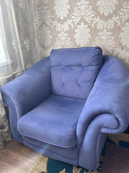 Диван с креслами