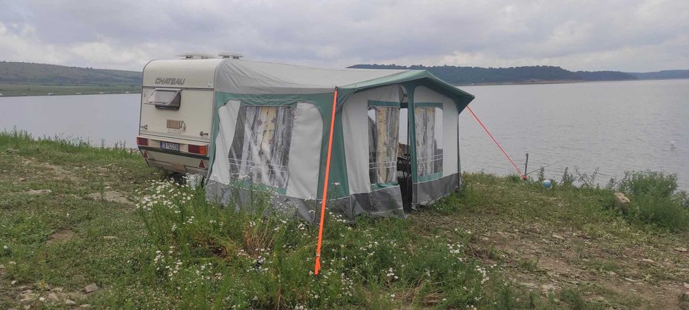 Каравана Шато 400