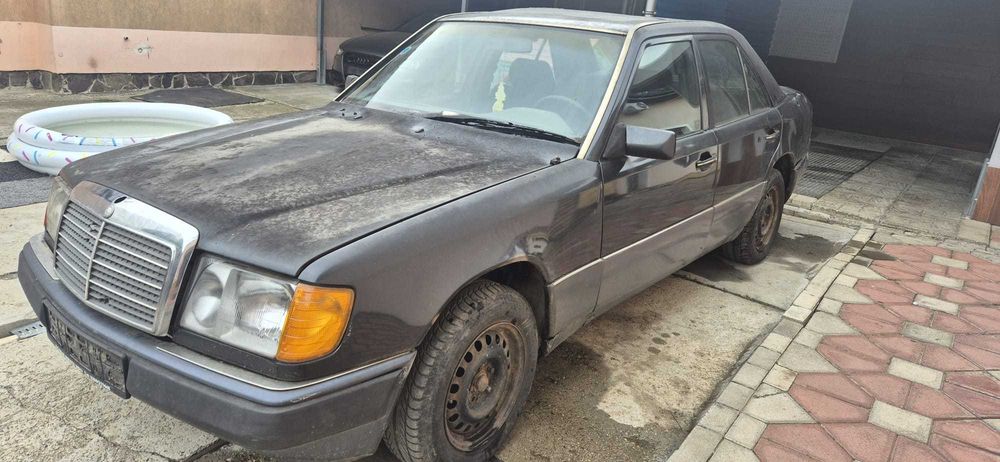 Mercedes w124 pentru piese sau dezmembrat