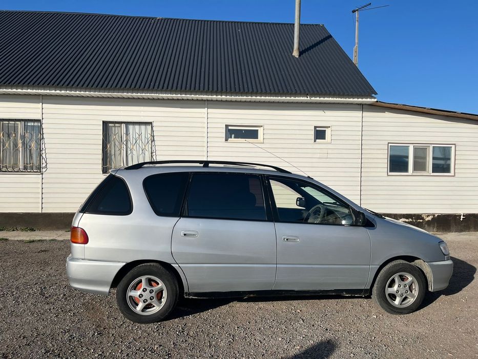 Продается Toyota ipsum