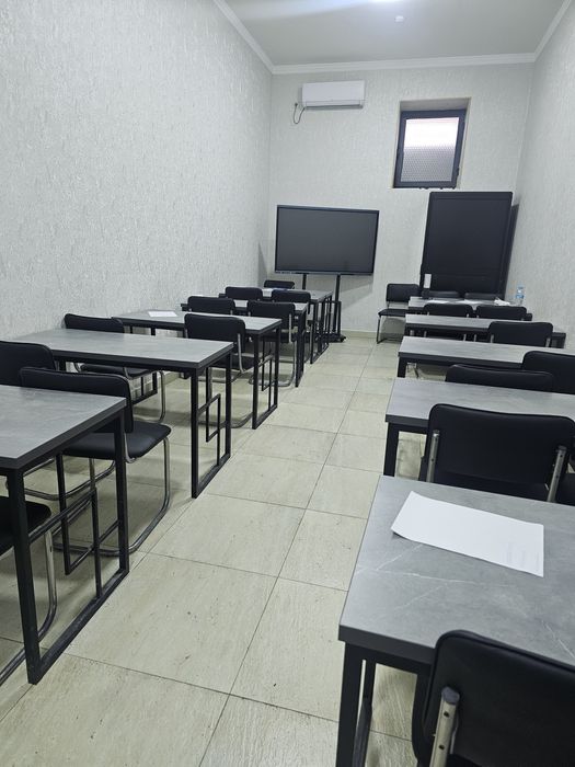 ЛОФТ УСЛУБИДАГИ стол лар 310000  дан бошланади