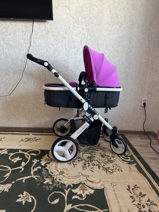 Продам коляску Freekids